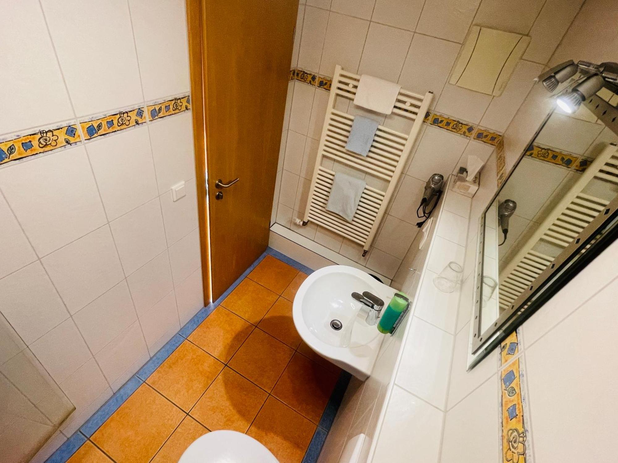 Hotel Karin 3*