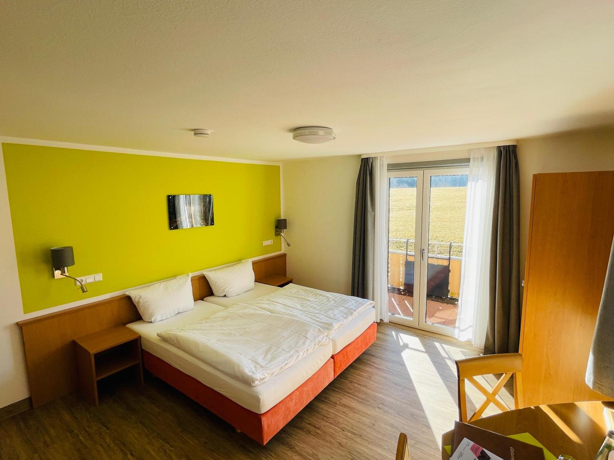 Hotel Karin 3*